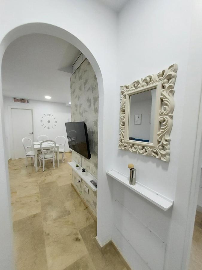 Mirador Del Estrecho Apartment