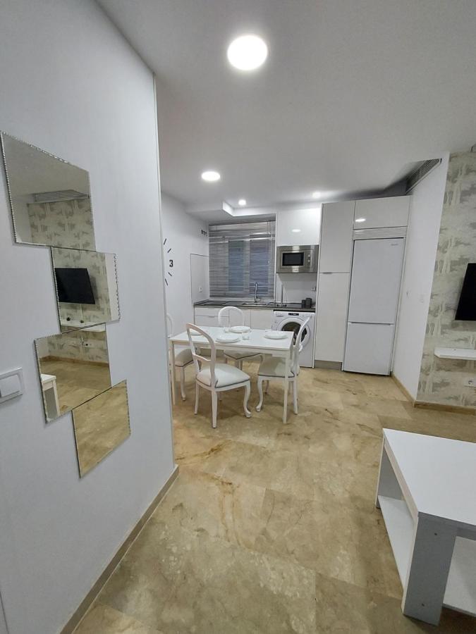 Mirador Del Estrecho Apartment